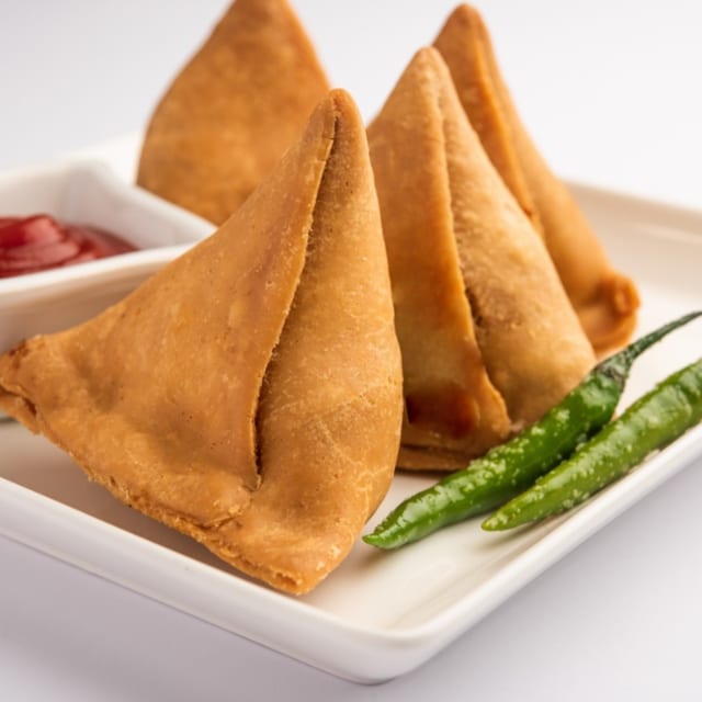Veg Samosa.
