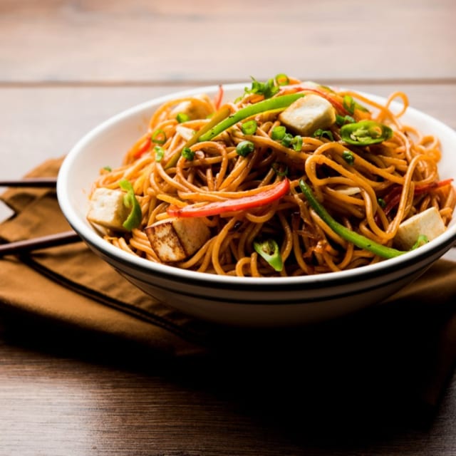 Hakka Noodles.